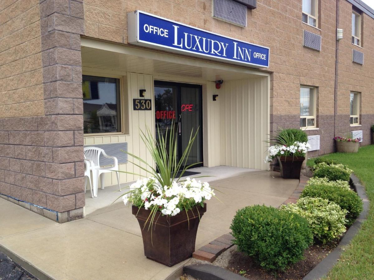 Luxury Inn Collingwood Exterior photo